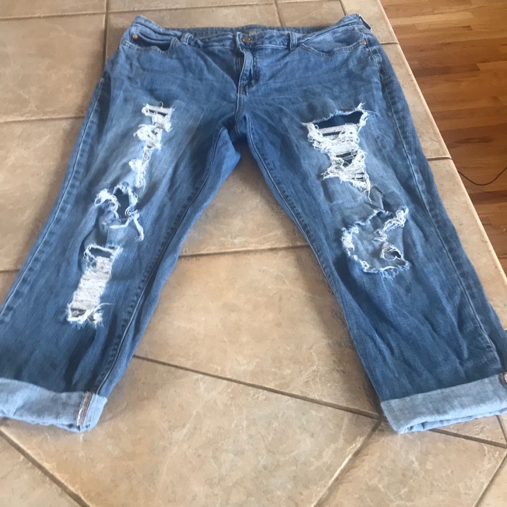 Jennifer Lopez jeans size 14